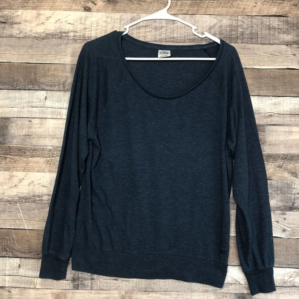 PINK~VICTORIA'S SECRET Womens Size Small Stretch Long Sleeve Tee Shirt Blue